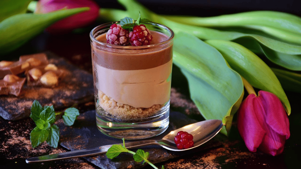 chocolate-mousse-shooters