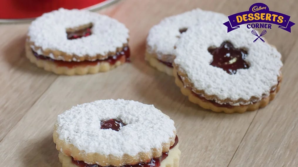 raspberry-linzer-cookies-updated