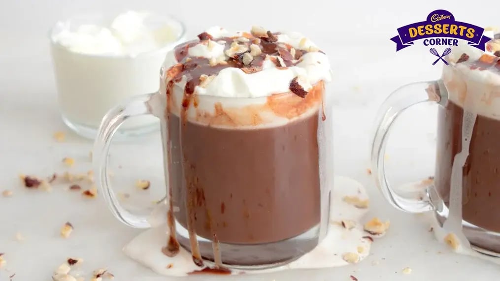 homemade-peppermint-hot-chocolate-2