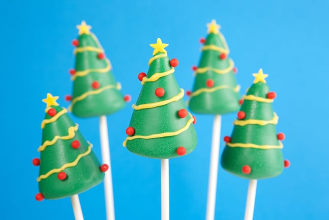 A Homemade Cake Pop Recipe That's Equal Parts Fun and Easy!