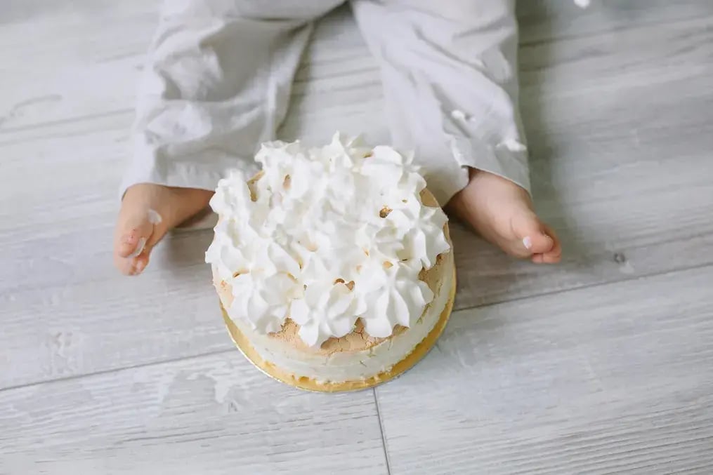 Australian Pavlova Cake: A Guide to Creating the Perfect Meringue Dessert - Pavlova 3