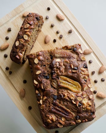 Breakfast Or Dessert? This Banana Bread Cake Can Be Had As Either, Or Both. simply follow this recipe to make banana cake