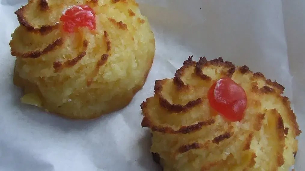 Coconut Macaroon