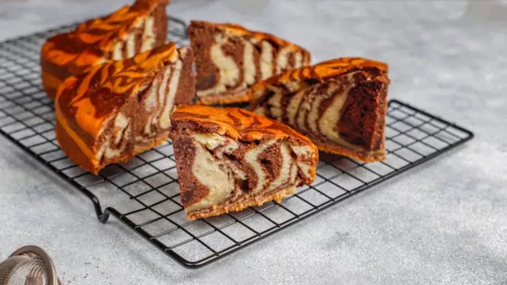 Classic Fudge Marble Cake Recipe You’ll Love - Introduction