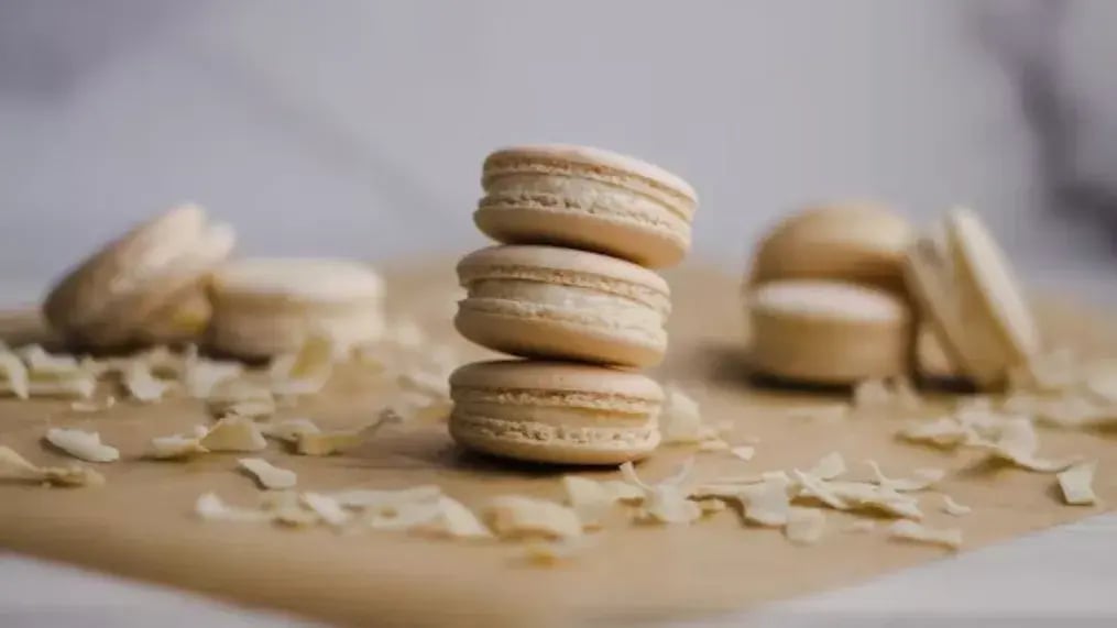 Coconut Macarons