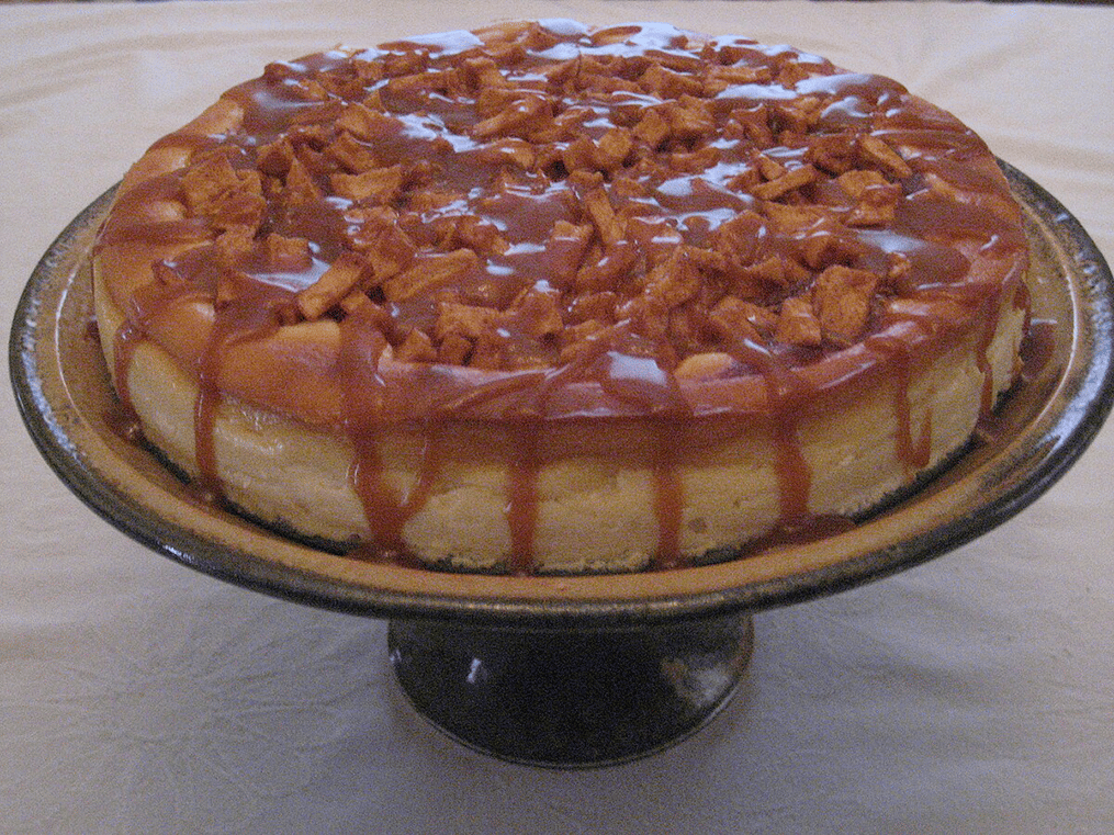 apple-caramel-cheesecake