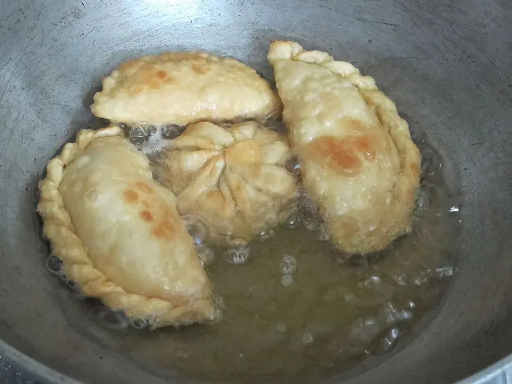 Gujiya