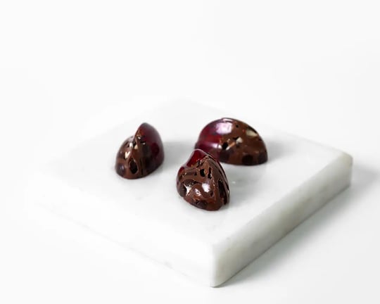 Easy Dark Chocolate Covered Dried Cherries Recipe: A Perfect Balance of Tart and Rich Flavors