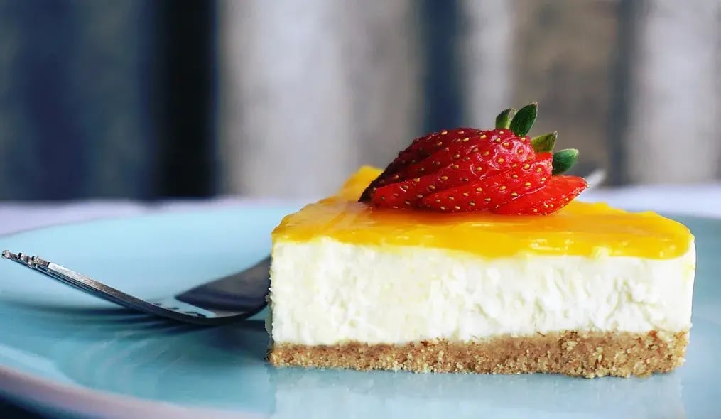 Easy Lemon Cheesecake Recipe – Fresh, Tangy, and Perfectly Creamy - Lemon Cheesecake - 2