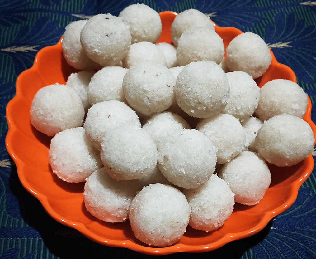 coconut-laddoo