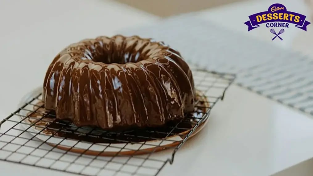 cropped-chocolate-cake-mirror-glaze