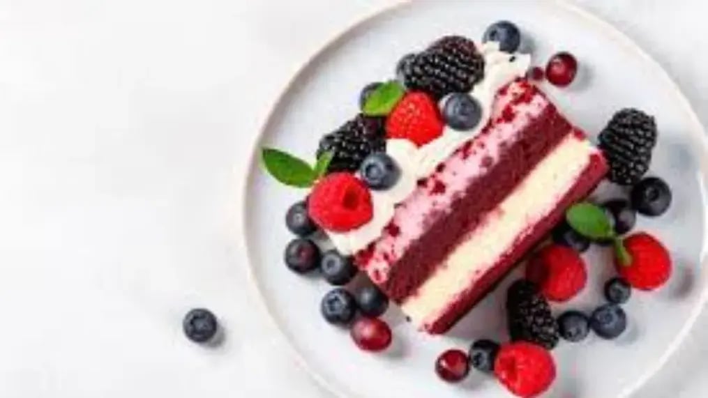 How to Make a Quick and Easy Berry Cake for Summer - Introduction