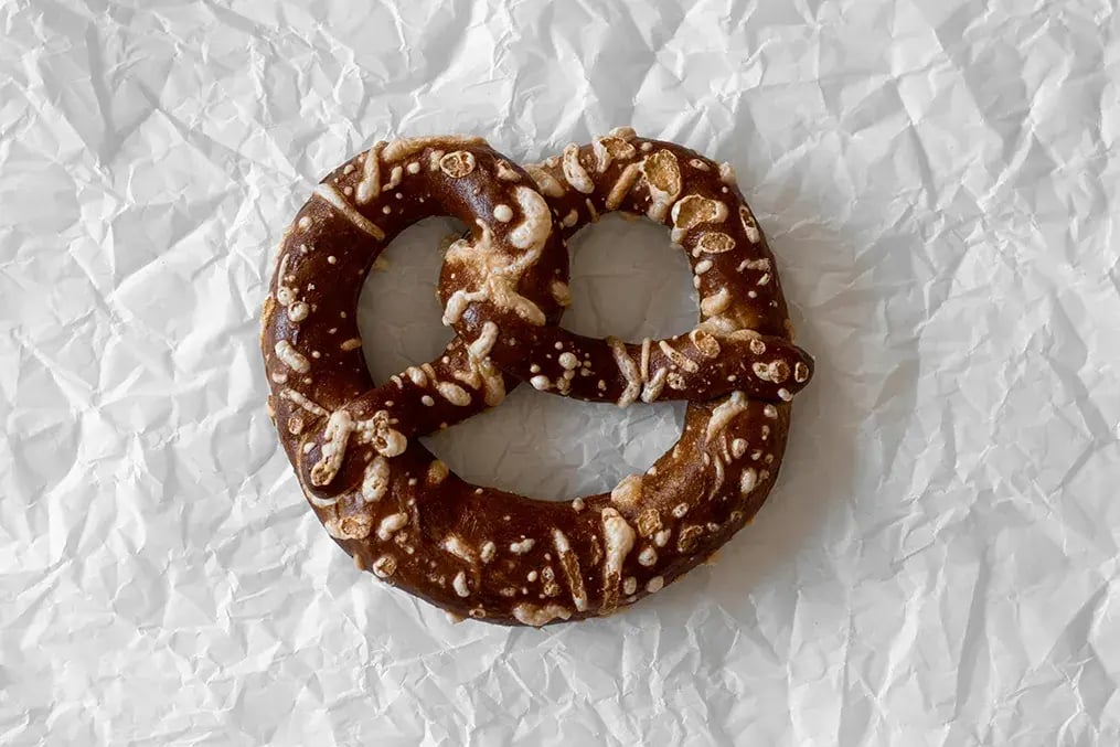 salted-caramel-pretzel