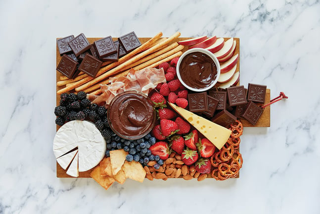 Make this chocolate fondue platter and celebrate rakhi in style