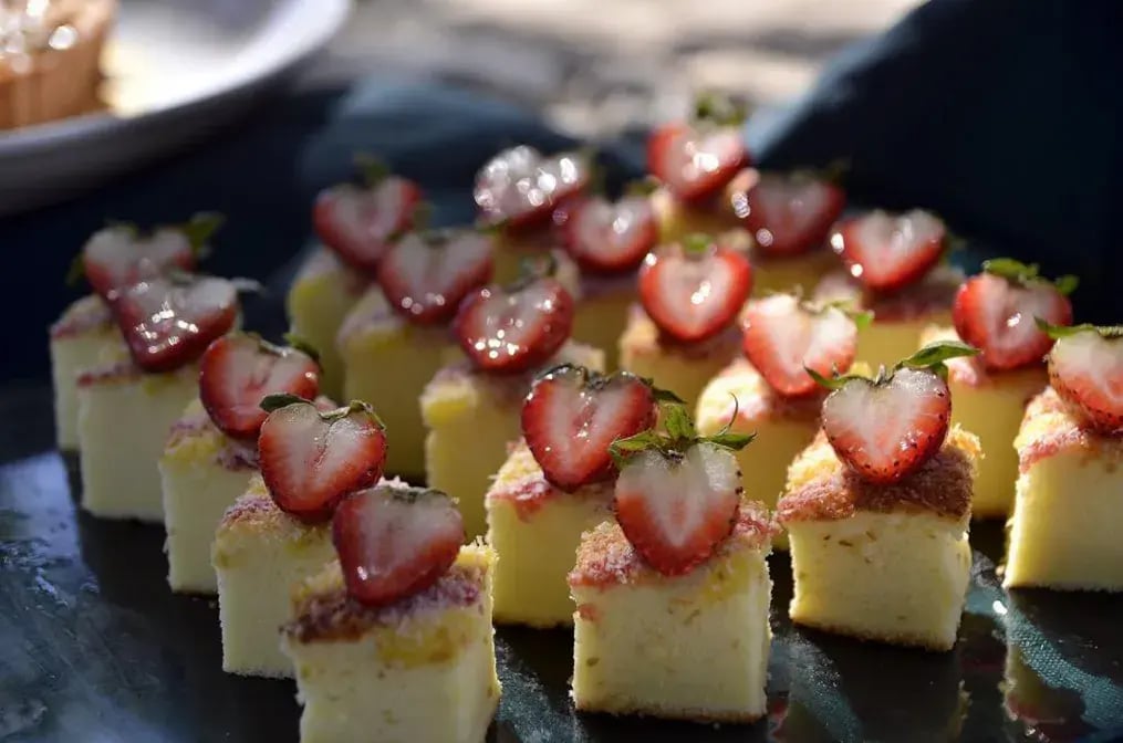 Pineapple Cheesecake Cups