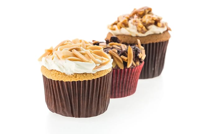 Popular Baked Treats Muffins vs. Cupcakes: Exploring the Key Difference Between Muffin and Cupcake