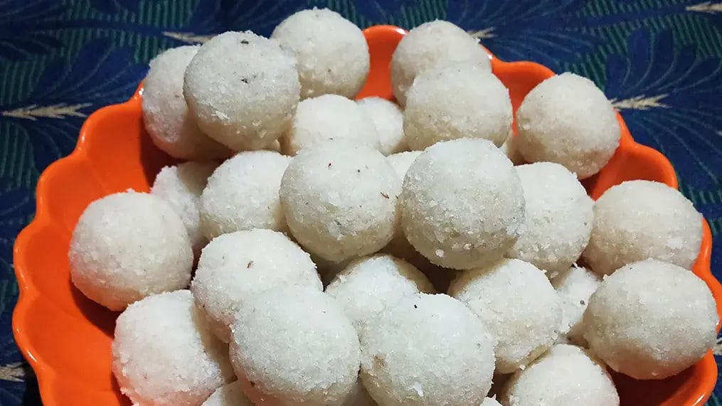 Coconut Ladoo