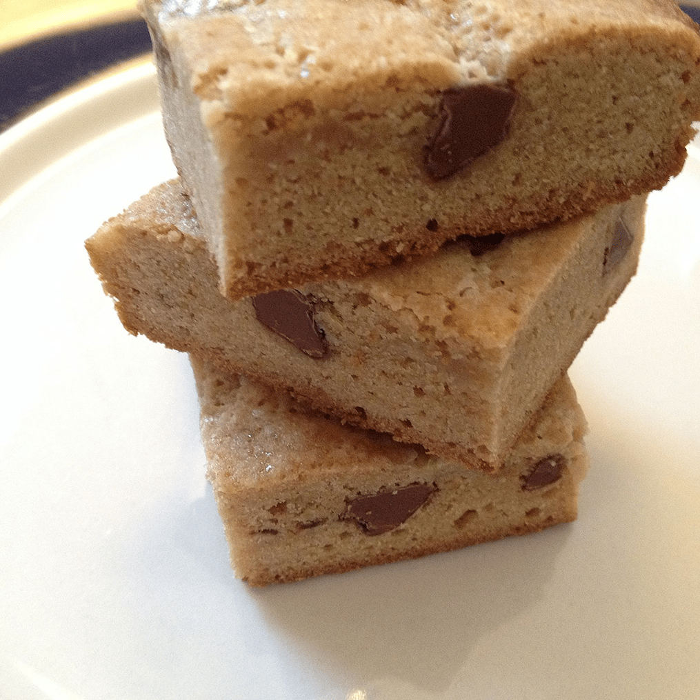 chickpea-blondies