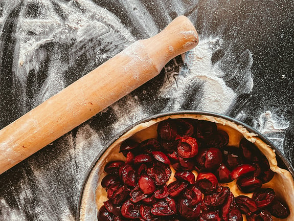 Sweet, Flaky, Special Sweet Pies Are Popular in the US and Are Lemony, Berry-Filled and Rustic