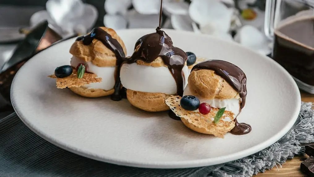 profiteroles