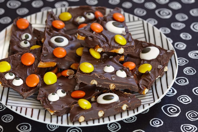 These homemade Halloween treats are easy to make!