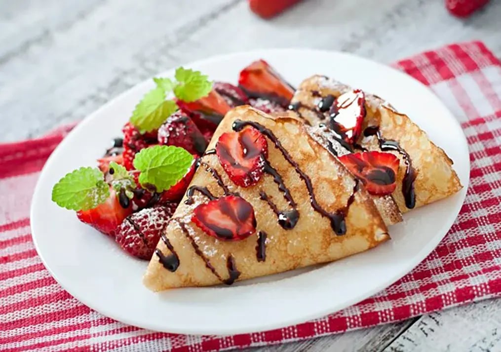 strawberry-crepe-3