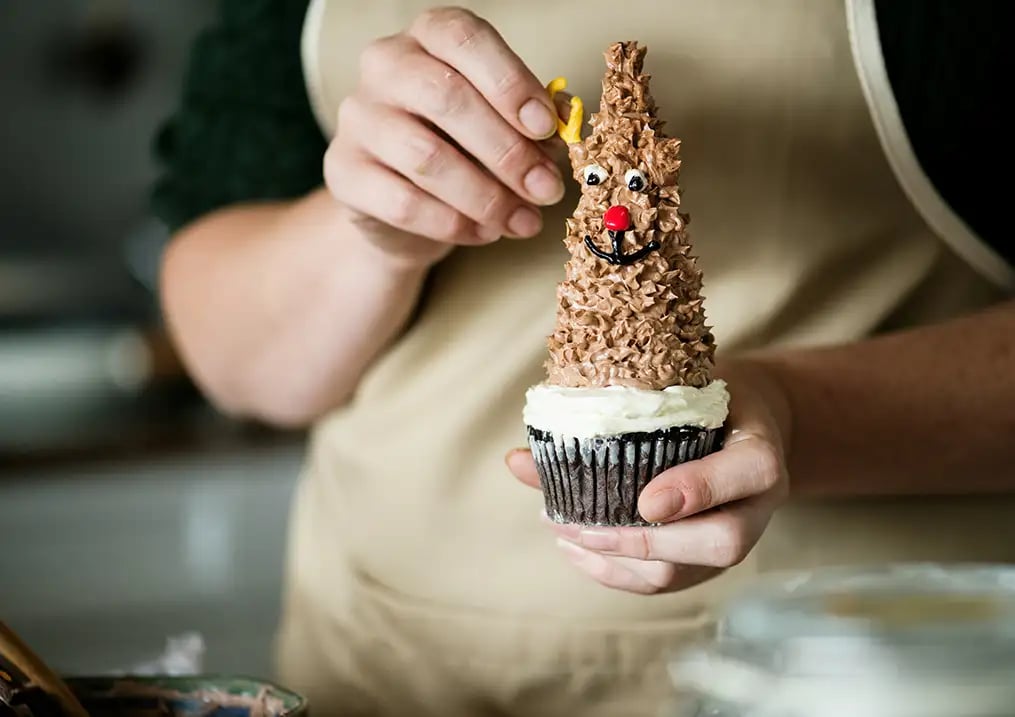 Whimsical Reindeer Cupcakes Will be a Hit at Your Holiday Party This Year - Reindeer Cupcake 2