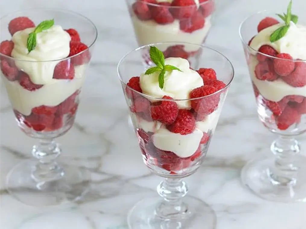 whipped-cream-parfait