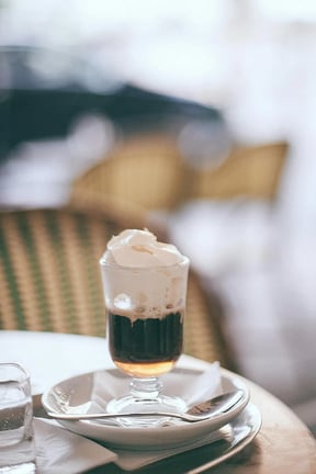 With These Quick Dessert Recipes, We Tell You How To Sprinkle Some Irish Cream Liqueur Magic into Your Desserts. And Why!