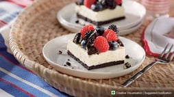 Oreo Berries & Creme Squares