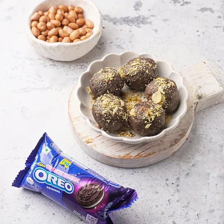 Oreo peanut butter balls