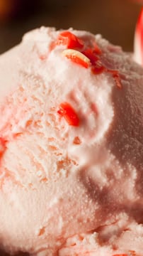 Frosty Delights: Peppermint Ice Cream Creations