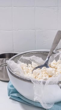 Tips To Make The Perfect Cream Cheese Frosting