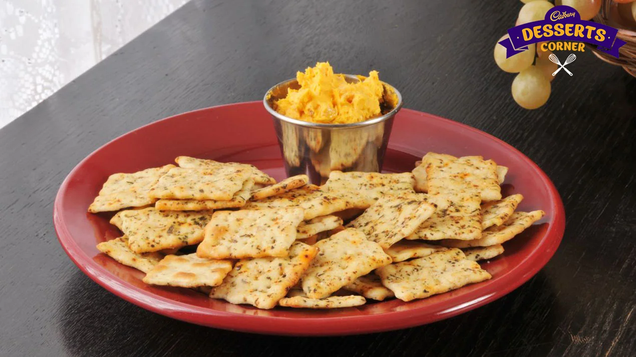 Sun-Dried Tomato and Basil Crackers