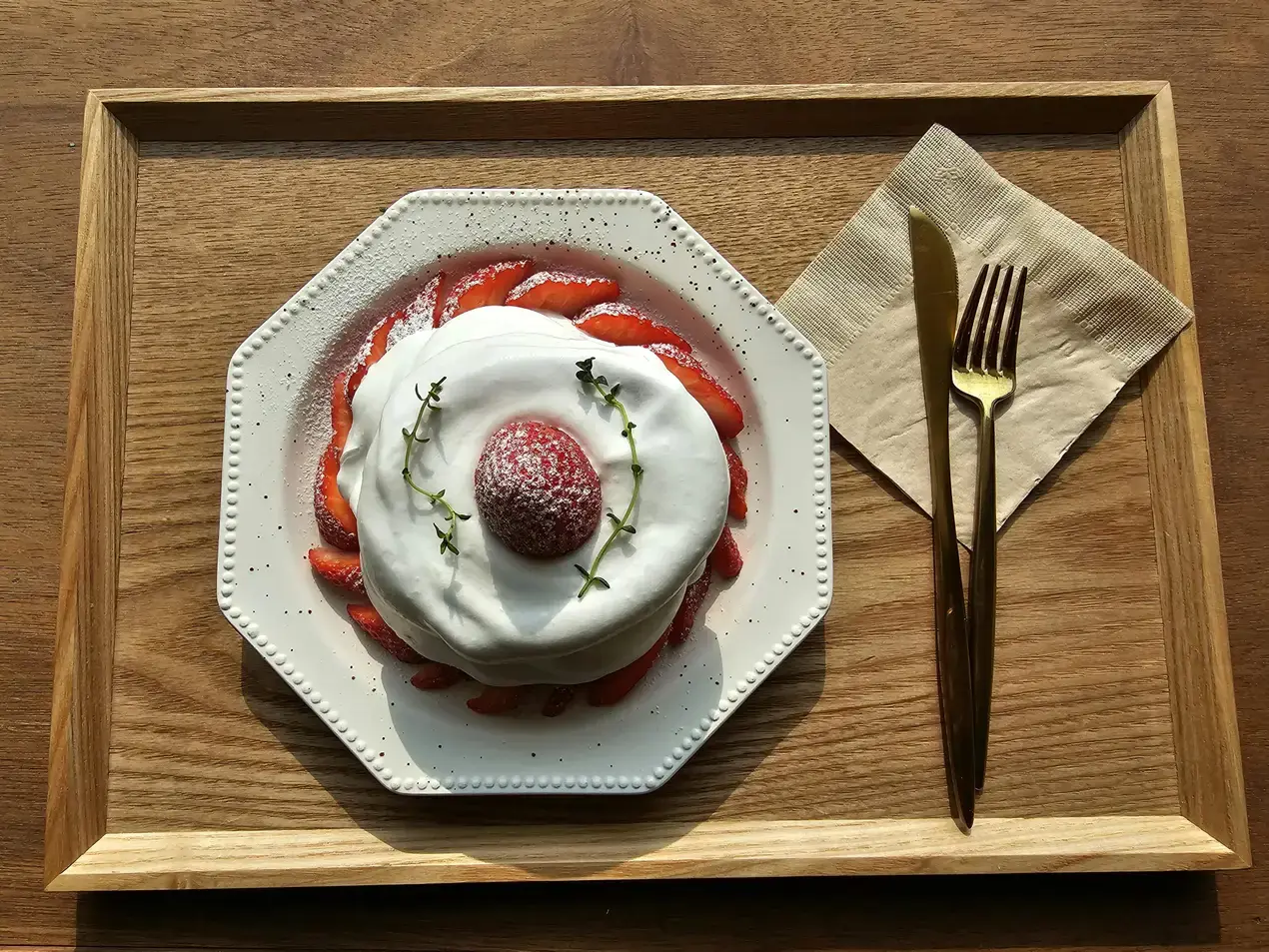 Make a Stunning Fraisier Cake With Fresh Strawberries and Rich Cream Layers