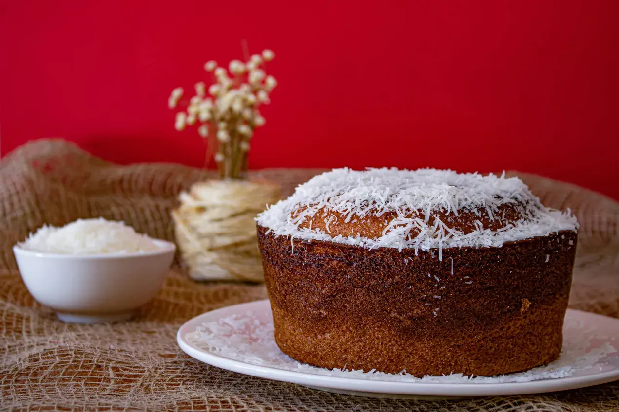 This Deliciously Addictive Crack Cake Recipe is Ideal for Your Next Party